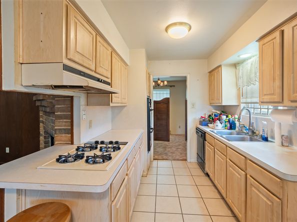 8922 Indian River Drive, Houston TX 77088