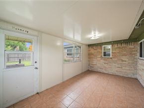 8922 Indian River Drive, Houston TX 77088