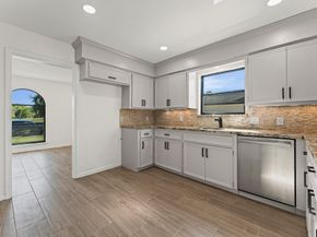5634 Jason Street, Houston TX 77096