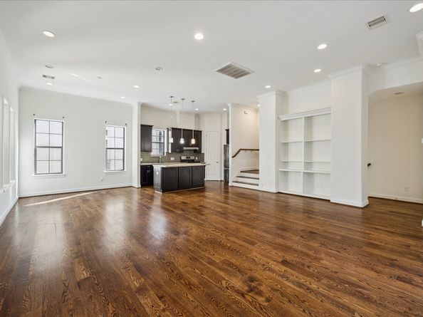 1721 Shearn Street, Houston TX 77007