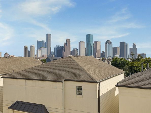 1721 Shearn Street, Houston TX 77007