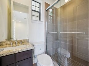 1721 Shearn Street, Houston TX 77007