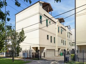 1721 Shearn Street, Houston TX 77007