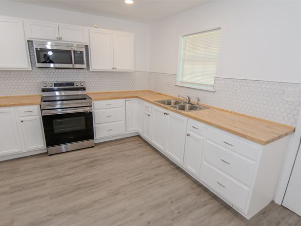 9210 Saint Lo Road, Houston TX 77033