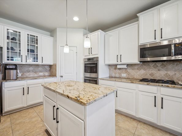 17931 Creek Bluff Lane, Cypress TX 77433