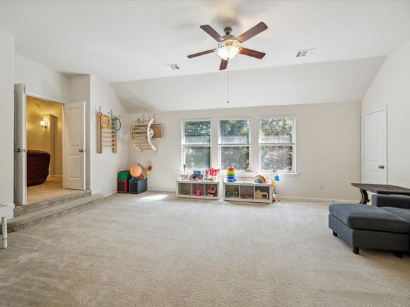 17931 Creek Bluff Lane, Cypress TX 77433