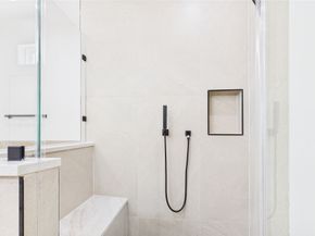 4508 Robertson, Houston TX 77009