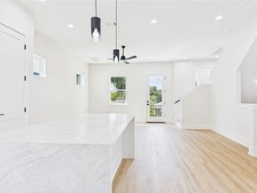 4508 Robertson, Houston TX 77009