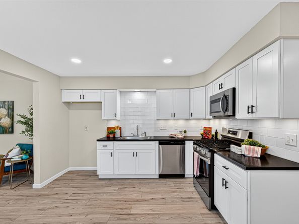 13822 Northlake Drive, Houston TX 77049