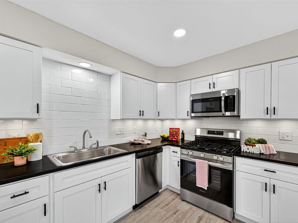 13822 Northlake Drive, Houston TX 77049