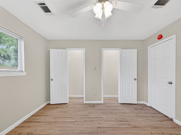 13822 Northlake Drive, Houston TX 77049