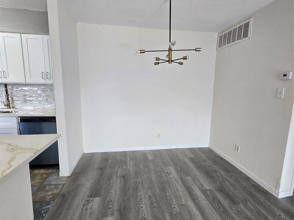 9550 Deering Drive 310, Houston TX 77036