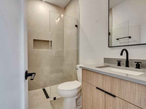 5505 Hershe Street, Houston TX 77020