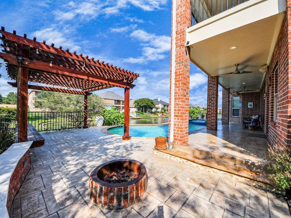 17862 Camp Cove Drive, Cypress TX 77429