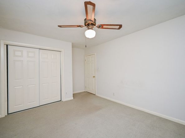 4910 Yarwell Drive, Houston TX 77096