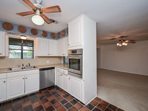 4910 Yarwell Drive, Houston TX 77096