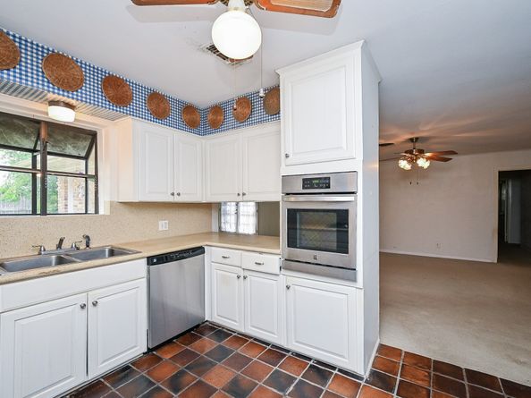 4910 Yarwell Drive, Houston TX 77096