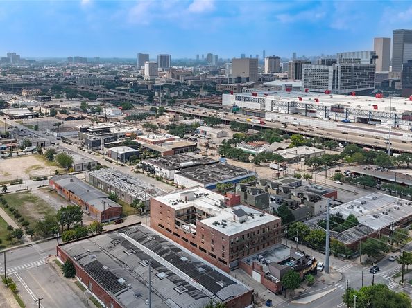 2205 Mckinney Street 510, Houston TX 77003