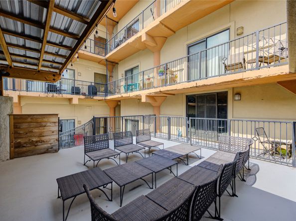 2205 Mckinney Street 510, Houston TX 77003