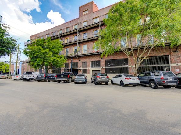 2205 Mckinney Street 510, Houston TX 77003
