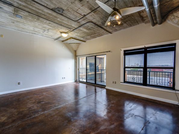 2205 Mckinney Street 510, Houston TX 77003