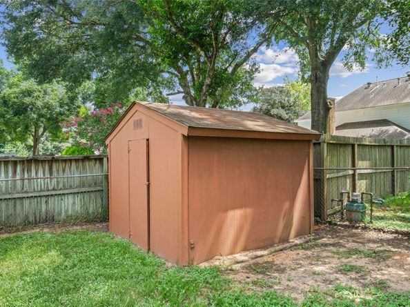 31114 Antonia Lane, Tomball TX 77375