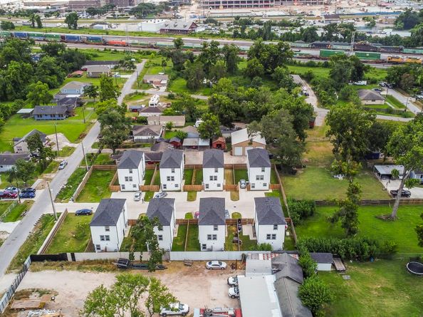 6307 Sandra Street, Houston TX 77028