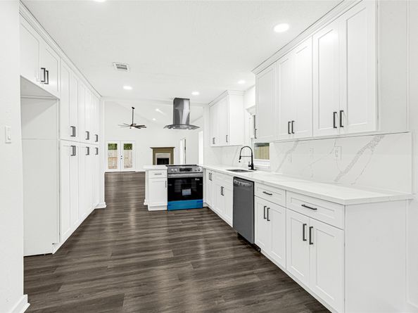 4903 Creek Shadows Drive, Houston TX 77339