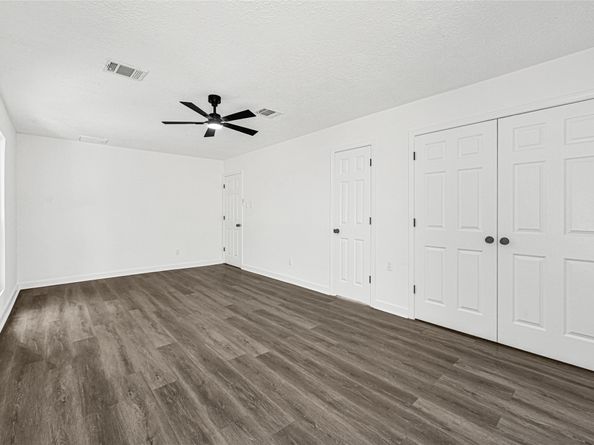4903 Creek Shadows Drive, Houston TX 77339