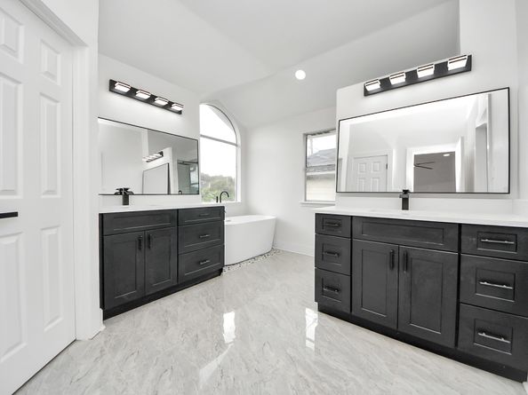6502 Oakburl Court, Sugar Land TX 77479