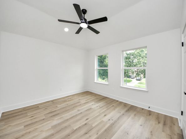6502 Oakburl Court, Sugar Land TX 77479