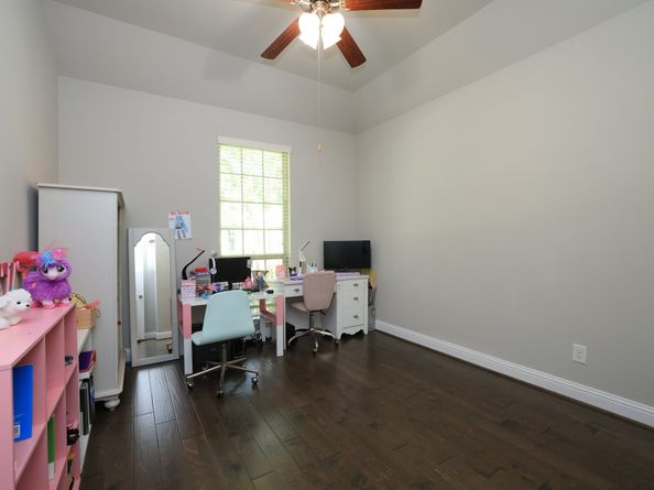 9935 Kirkstone Terrace Drive, Spring TX 77379