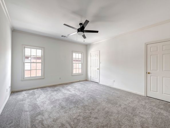 3220 Maroneal Street, Houston TX 77025