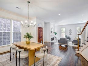 3220 Maroneal Street, Houston TX 77025