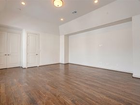 9940 Woodwind Lane S, Houston TX 77025