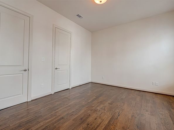 9940 Woodwind Lane S, Houston TX 77025