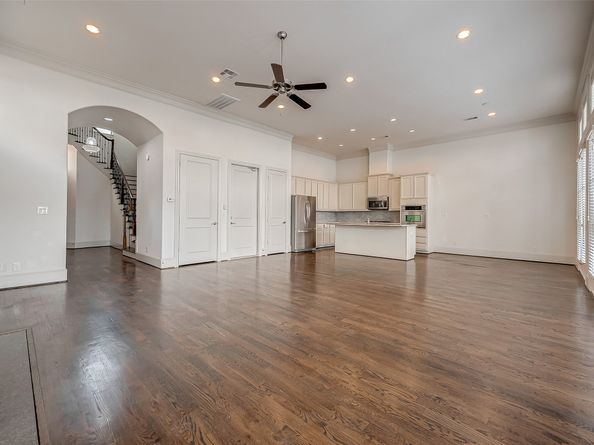 9940 Woodwind Lane S, Houston TX 77025