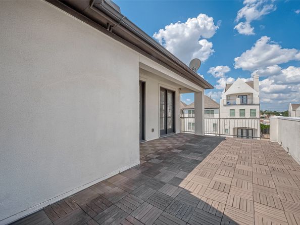 9940 Woodwind Lane S, Houston TX 77025
