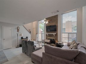 13798 Hollowgreen Drive 305, Houston TX 77082