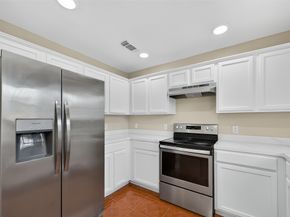 13303 S Ridgewood Knoll Lane, Houston TX 77047