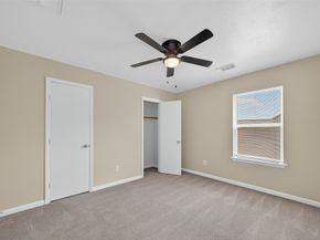 13303 S Ridgewood Knoll Lane, Houston TX 77047