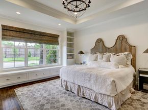 5326 Windswept Lane, Houston TX 77056