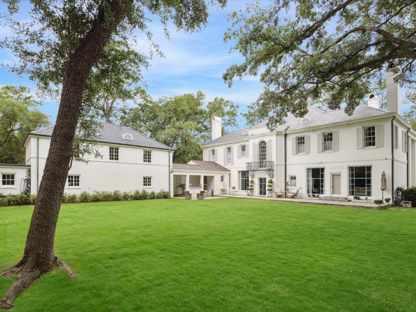 4019 Inverness Drive, Houston TX 77019