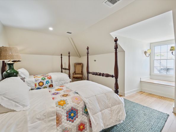 4019 Inverness Drive, Houston TX 77019