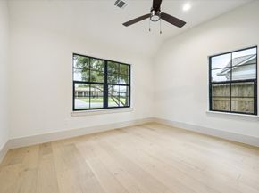 1031 Nashua Street, Houston TX 77008