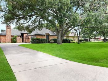 6014 Franz Court