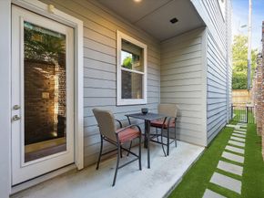 1004 Enid Street B, Houston TX 77009