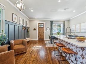 1004 Enid Street B, Houston TX 77009