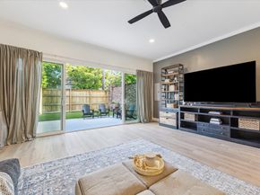 1004 Enid Street B, Houston TX 77009