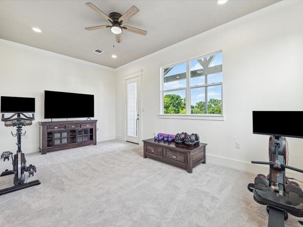 1004 Enid Street B, Houston TX 77009